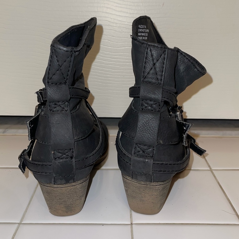 Booties - Picture 6 of 7